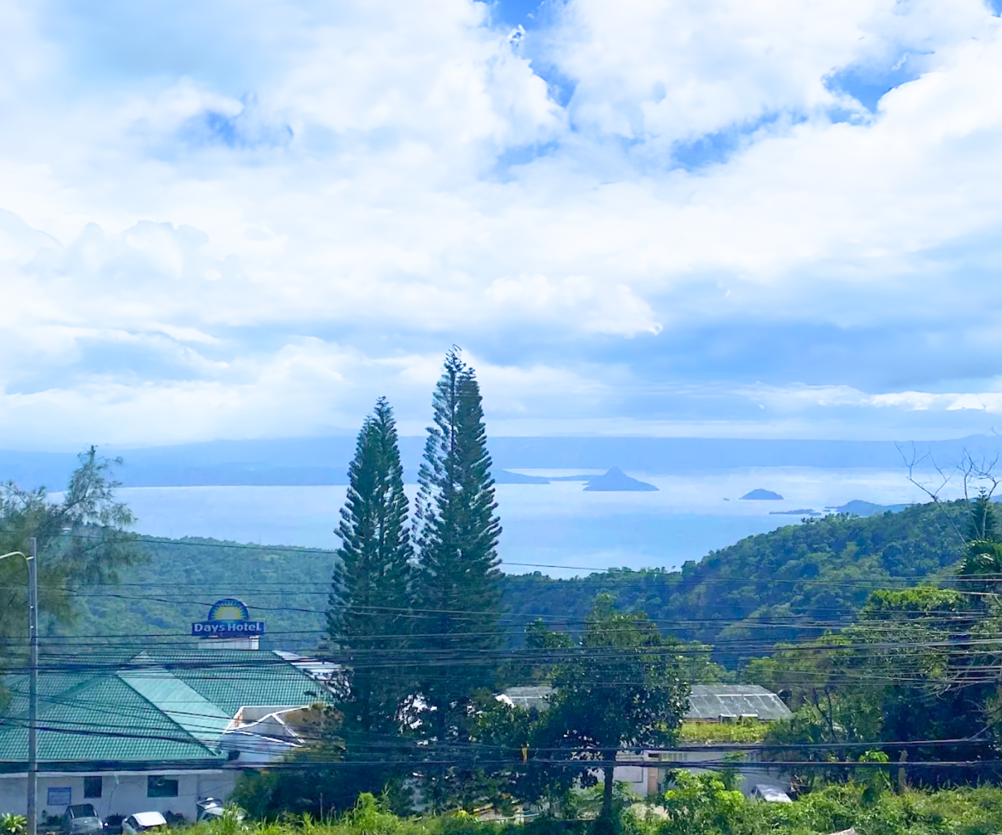 Tagaytay Restaurants with a view of Taal Volcano